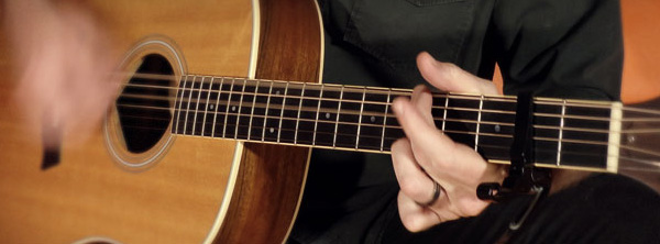 10 mauvaises habitudes qui vous empêchent de progresser en guitare
